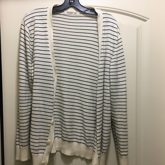 Cardigan - Picture 2 of 3